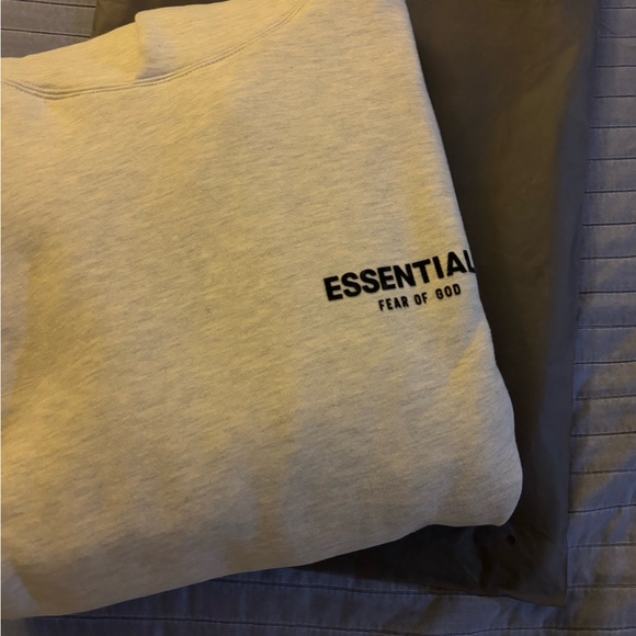Fear of God Essentials Sweatshirt - Light Beige